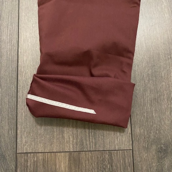 Mountain Hardwear Women's AP Maroon Burgundy Hiking Outdoor Pants Size 4 NWT - Picture 11 of 12